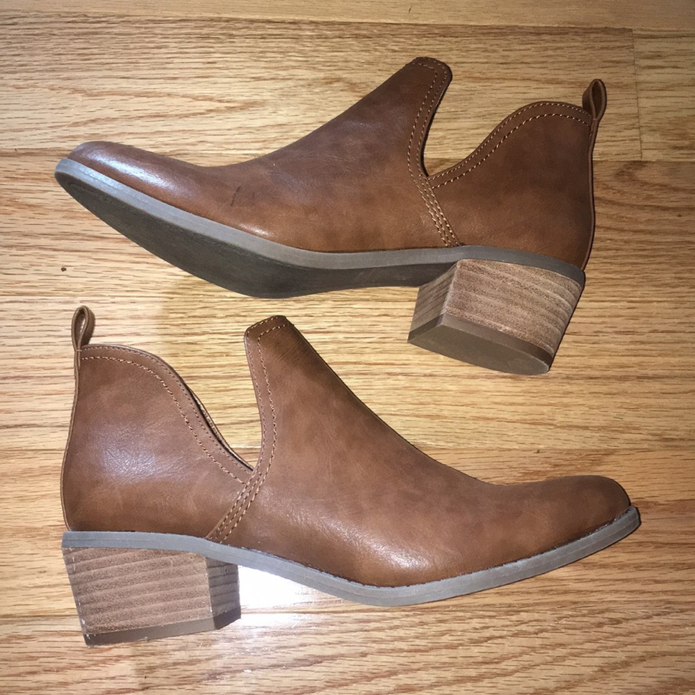 AE booties - Picture 3 of 6